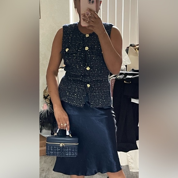 Chic Hobo Bag Dual Zipp Crossbody - Picture 10 of 17